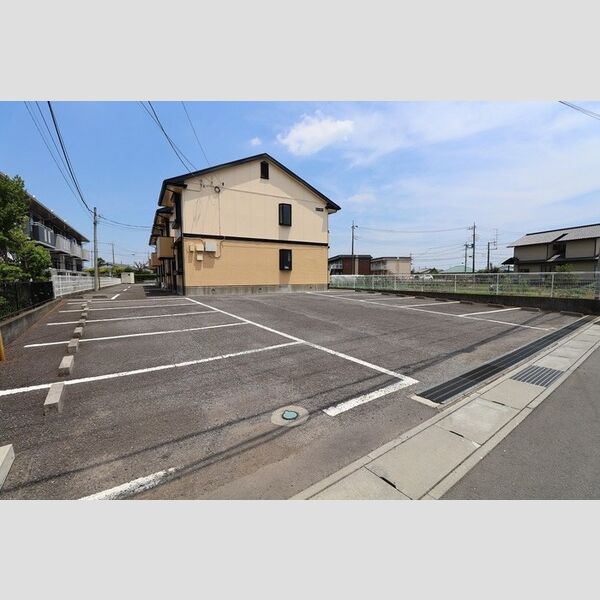 駐車場 (駐車場)