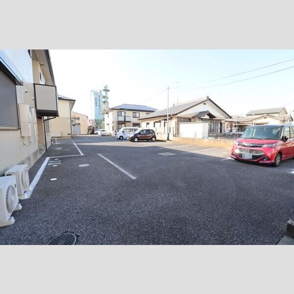 駐車場 (駐車場)