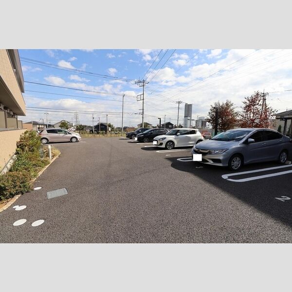駐車場 (駐車場)