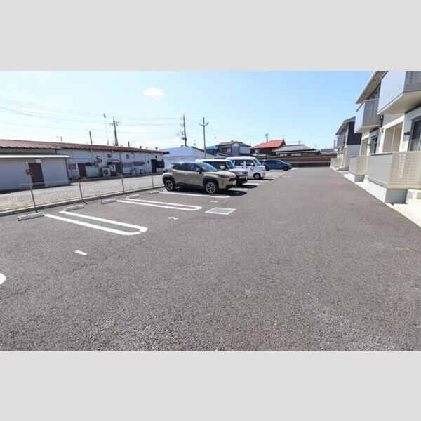駐車場 (駐車場)