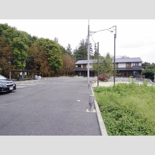駐車場 (駐車場)