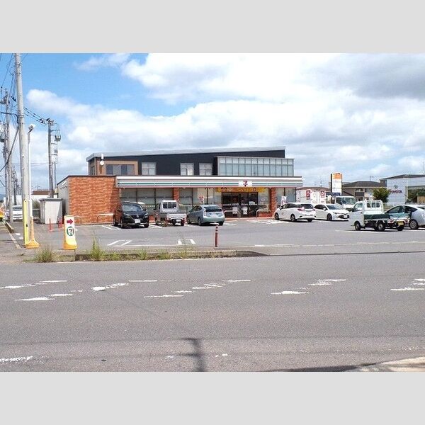 現地周辺 (セブンイレブンつくば瑞穂団地入口店 889m)