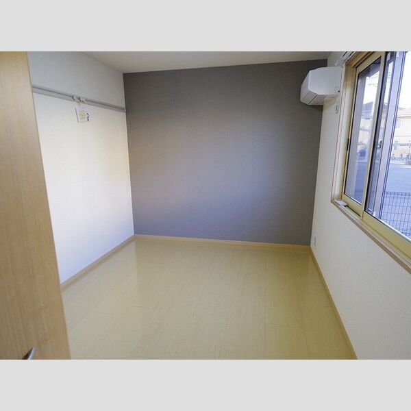 その他 (北側洋室6帖(エアコン付き))