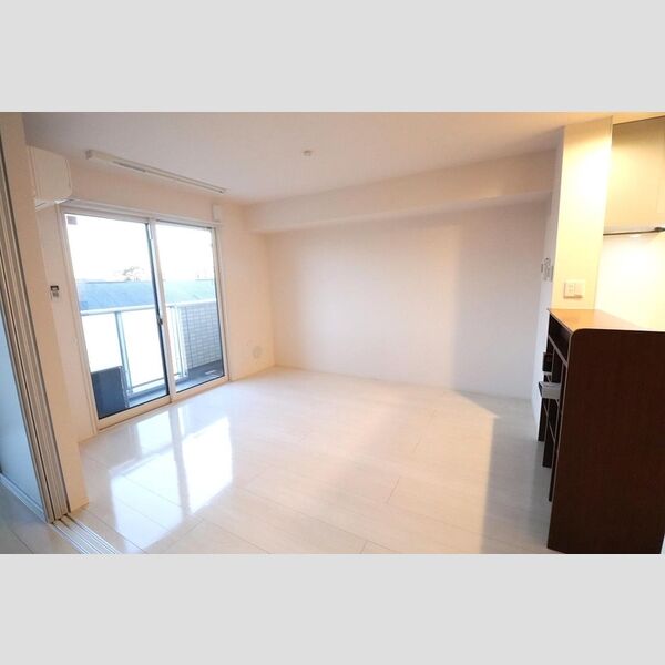 居室・リビング (リビング(エアコン付き))