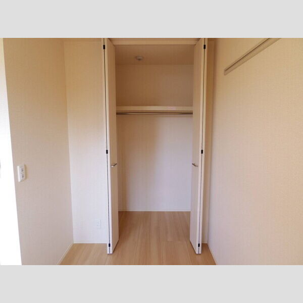 収納 (クローゼット)
