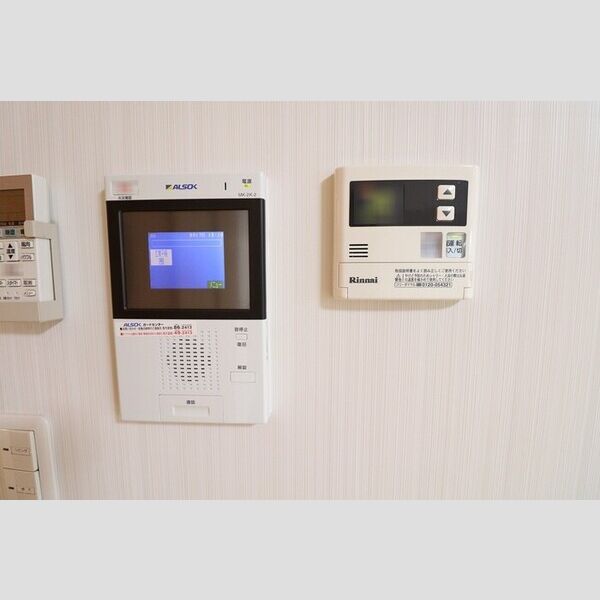 その他設備 (オートロックインターホン)