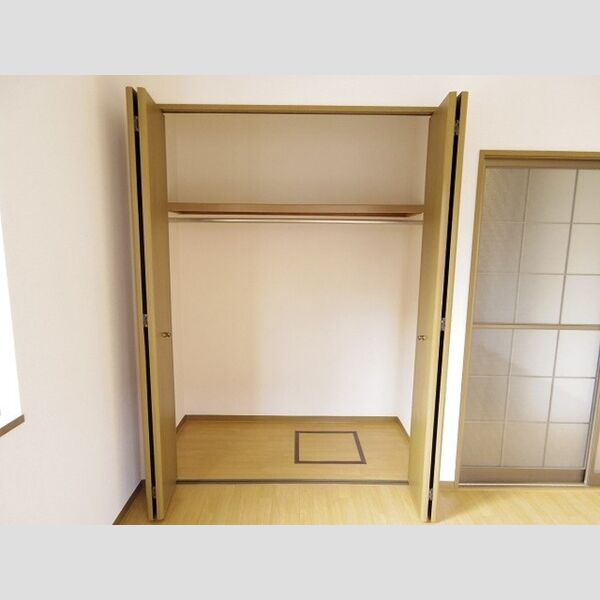 収納 (クローゼット)