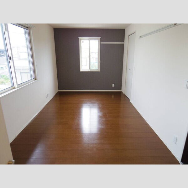 その他 (2F北側洋室)