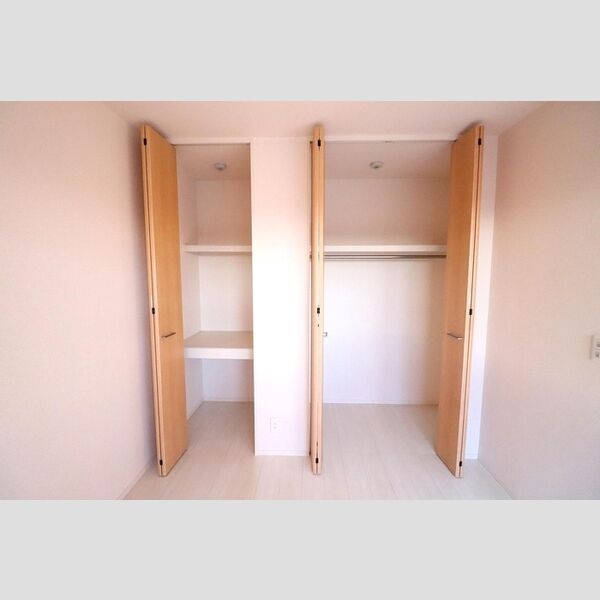 収納 (物入れ・クローゼット)