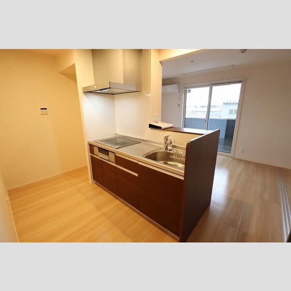 キッチン (対面式システムキッチン(IH仕様))