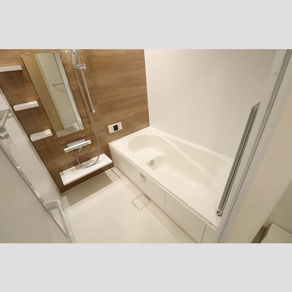 バス (一坪タイプ浴室)