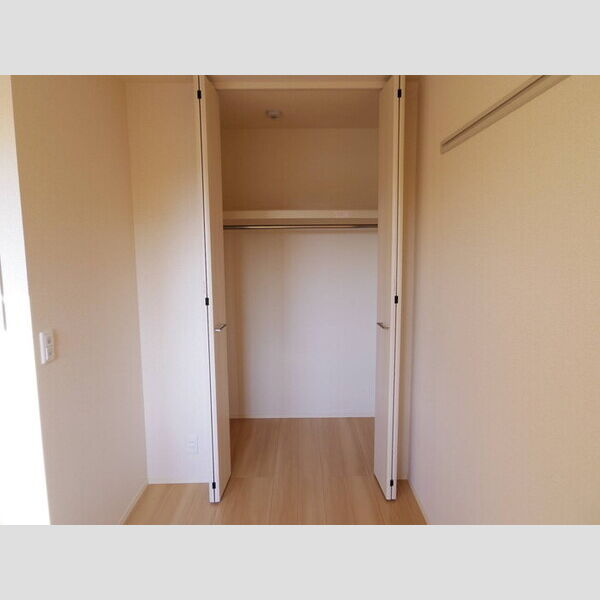 収納 (クローゼット)