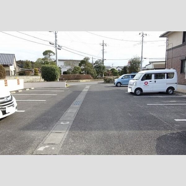 駐車場 (駐車場)