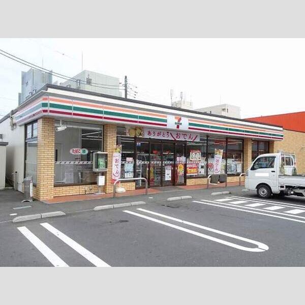現地周辺 (セブンイレブン日立北店(714m))