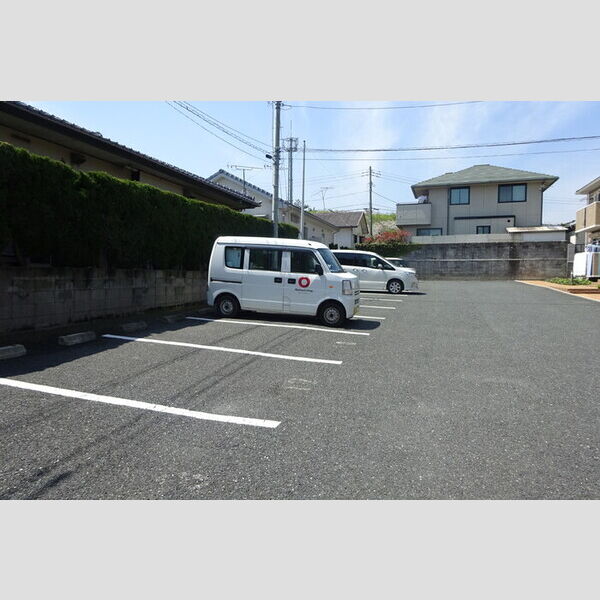 駐車場 (駐車場)
