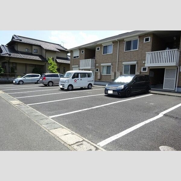 駐車場 (駐車場)