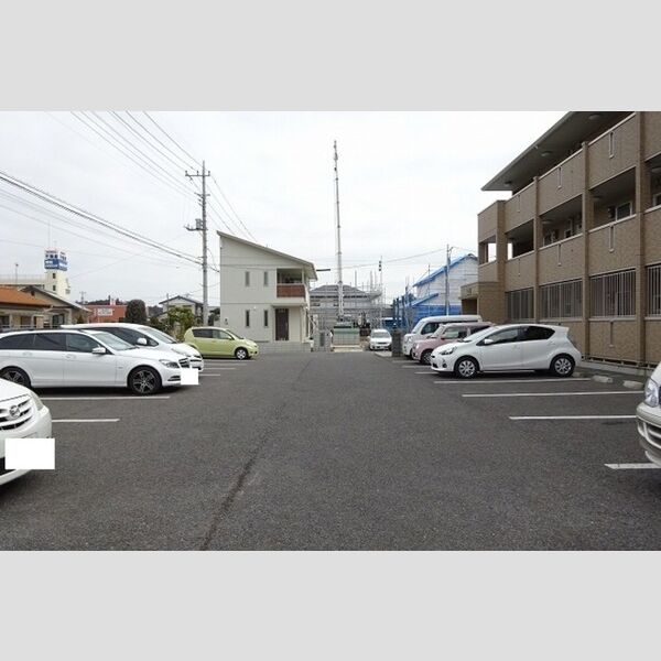 駐車場 (駐車場)