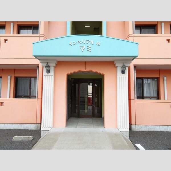 エントランス (エントランス)