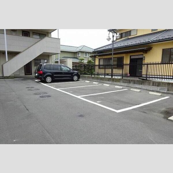 駐車場 (駐車場)