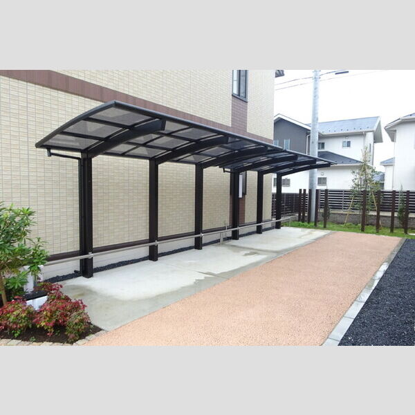 現地周辺 (駐輪場)