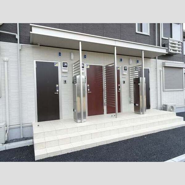 エントランス (エントランス)