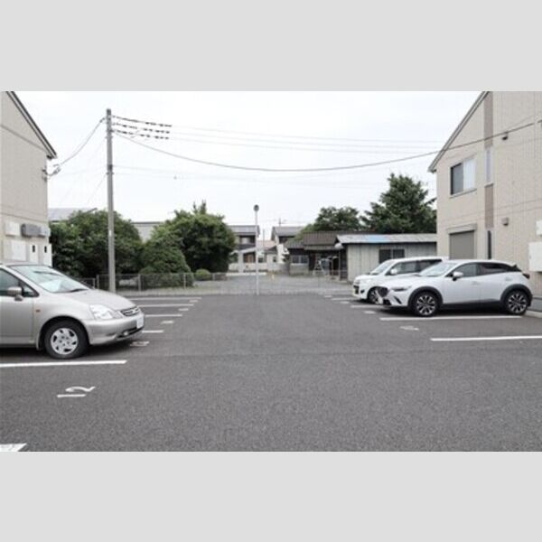 駐車場 (駐車場)