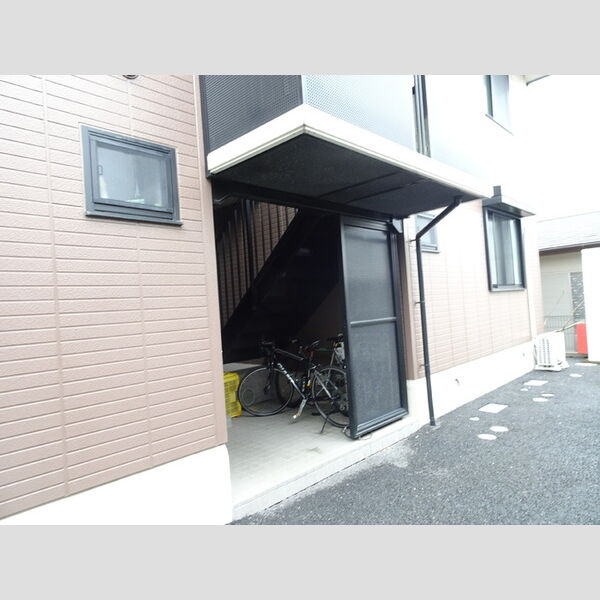 エントランス (エントランス)
