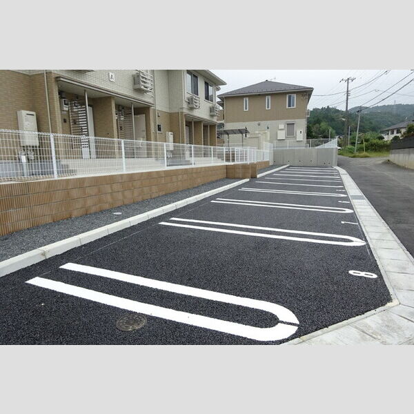 駐車場 (駐車場)