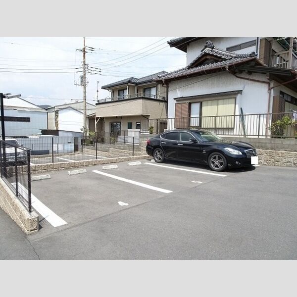 駐車場 (駐車場)