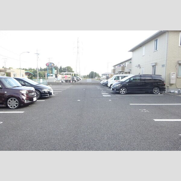 駐車場 (駐車場)