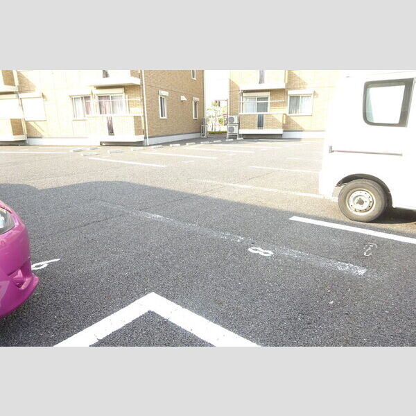 駐車場 (駐車場)