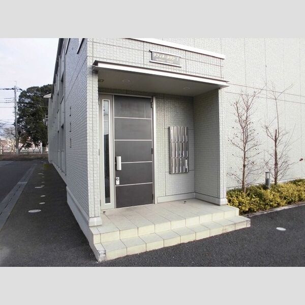 エントランス (エントランはオートロック付です。)