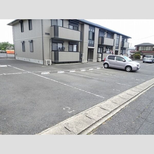 駐車場 (駐車場)