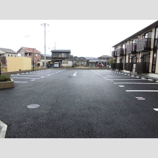 駐車場 (駐車場)