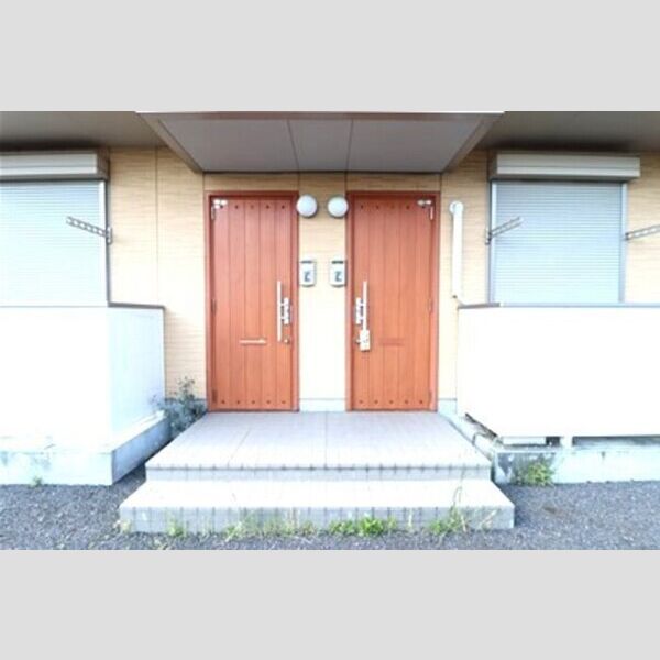 エントランス (エントランス)
