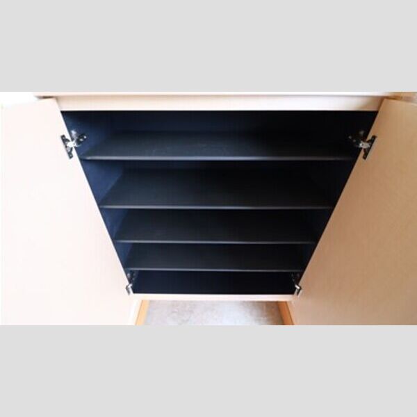 玄関 (シューズボックス)