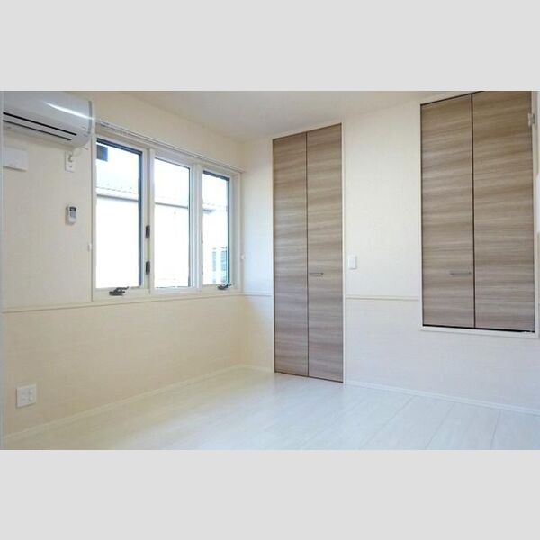 その他 (洋室4.5帖)