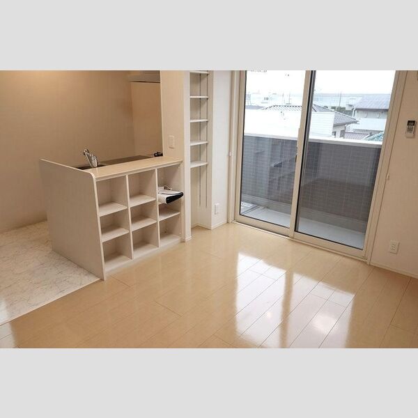 居室・リビング (リビング)