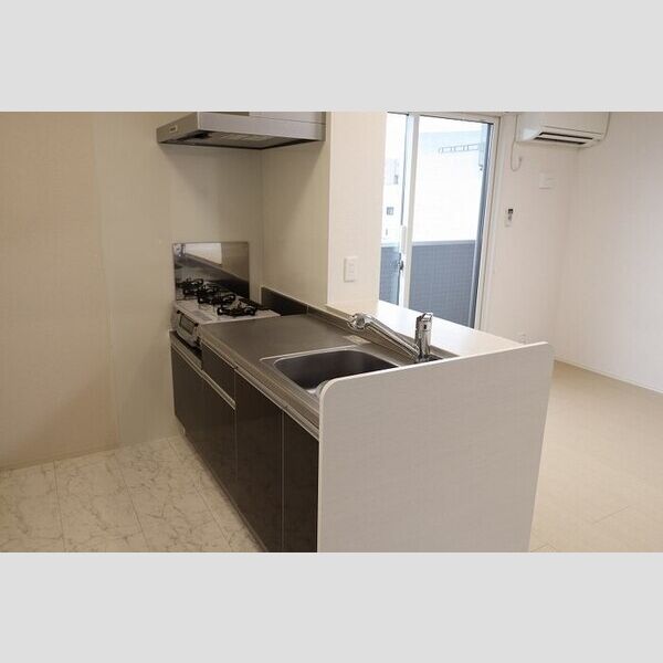 キッチン (対面式キッチン(ガスコンロ付き))