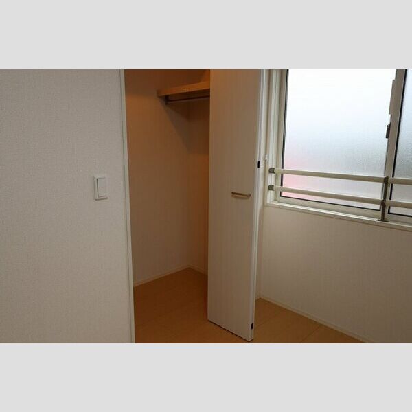 収納 (クローゼット)