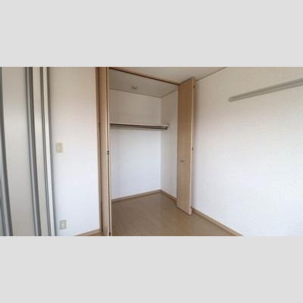 収納 (クローゼット)