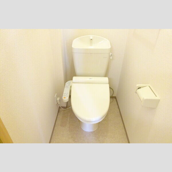 トイレ (温水洗浄暖房便座)