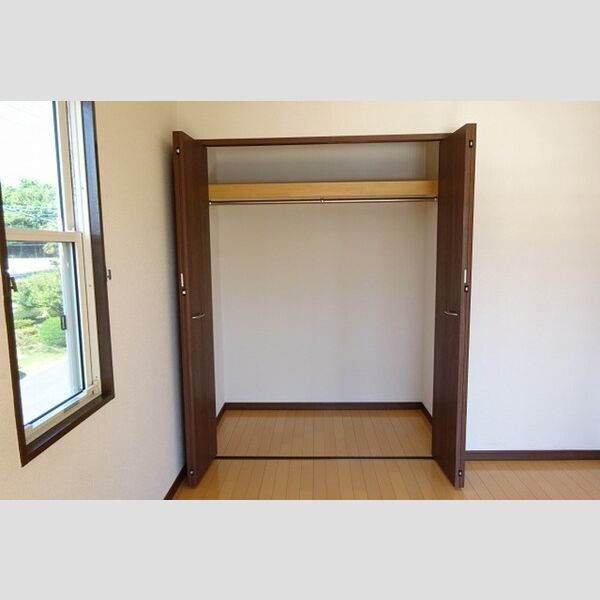 収納 (クローゼット)