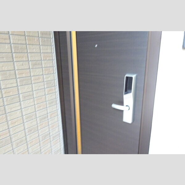 玄関 (ICカードキー)