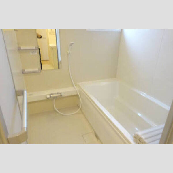 バス (I103 追い焚き給湯式浴室)