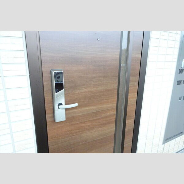 玄関 (ICカードキー)