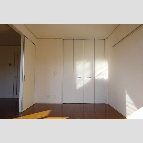 その他 (洋室6帖)