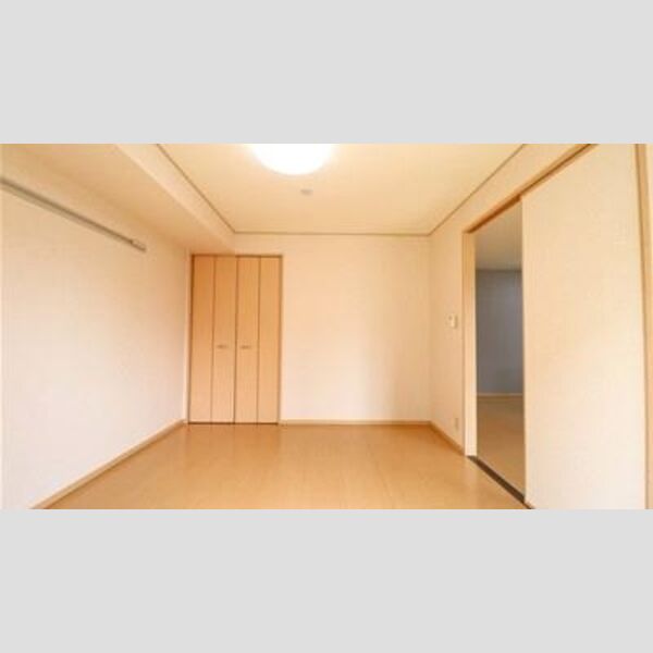 その他 (洋室)