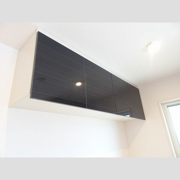 キッチン (キッチン吊戸棚)