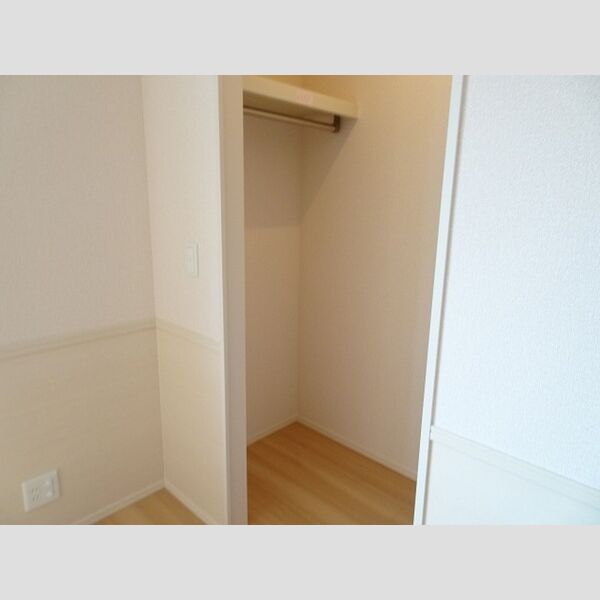 収納 (ウォークインクローゼット)